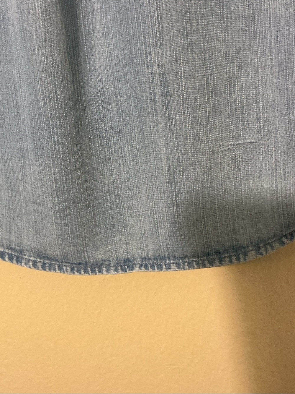 cloth & stone Light Blue Ruched-Front Chambray Button-Down - Picture 8 of 12